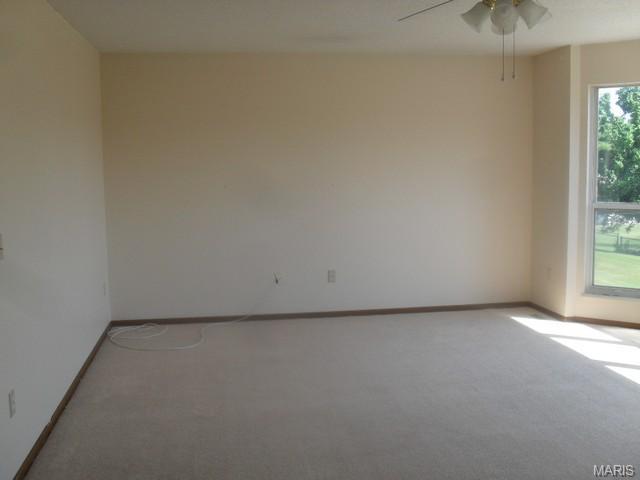 220 Brougham Dr, O'fallon, MO 63368 photo 3