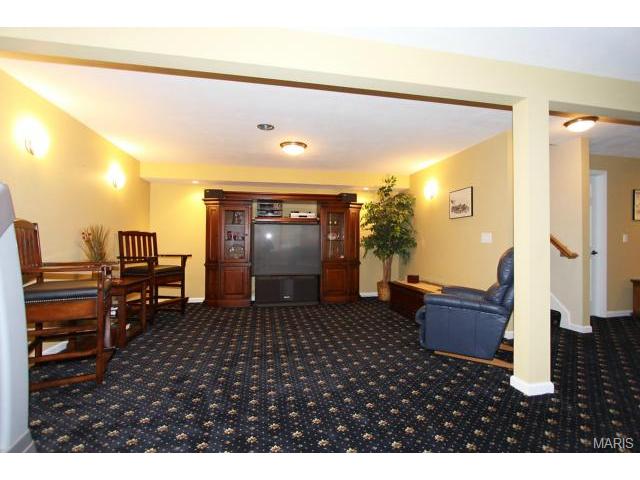 1106 Villa Flora Dr, O'fallon, MO 63366 photo 16