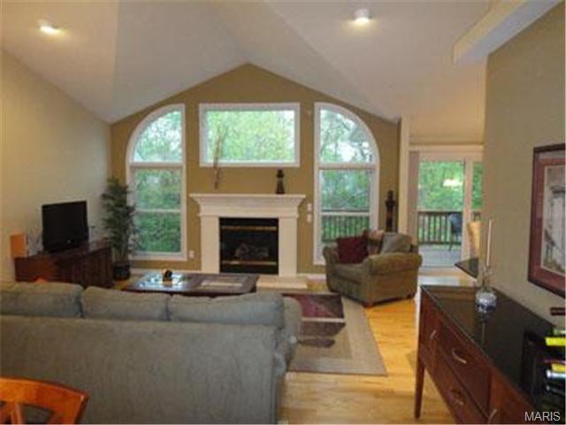 1106 Villa Flora Dr, O'fallon, MO 63366 photo 6