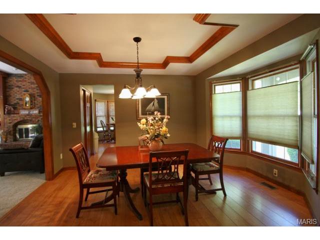 32 Fox Pointe Ct, Saint Charles, MO 63304 photo 6