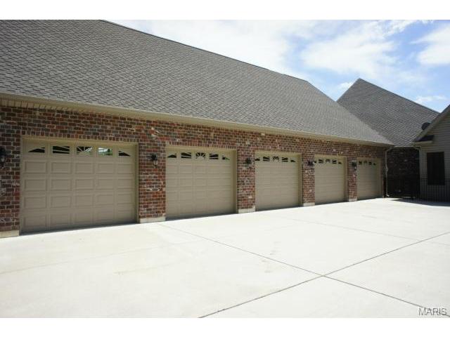 995 Stonecastle, O'fallon, MO 63366 photo 25