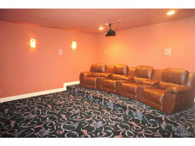 995 Stonecastle, O'fallon, MO 63366 photo 21