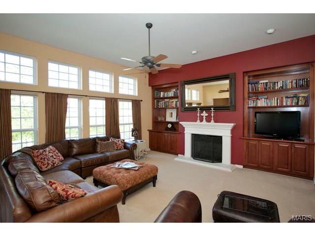 118 Cloverleaf Meadows Ct, O'fallon, MO 63366 photo 5