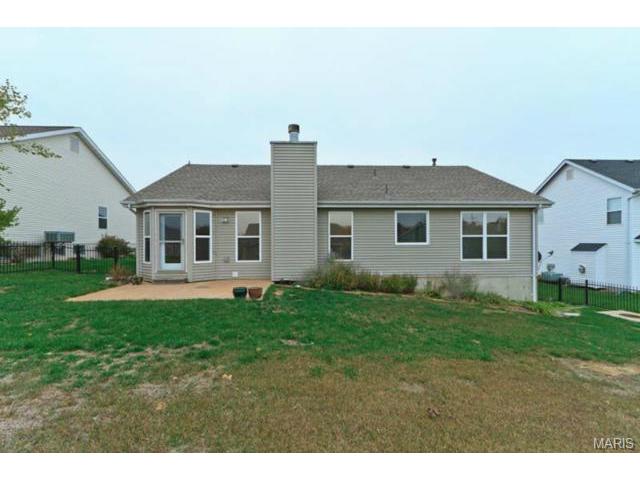459 Brookhaven, O'fallon, MO 63368 photo 2