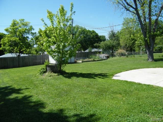 18 Rodrick Dr, O'fallon, MO 63366 photo 4