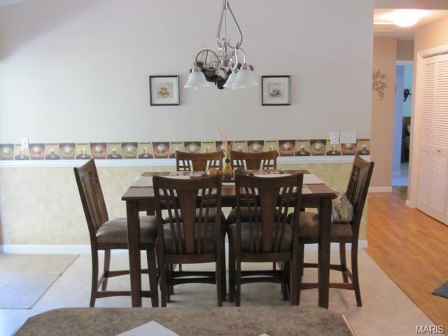 22 Christine Dr, O'fallon, MO 63366 photo 6