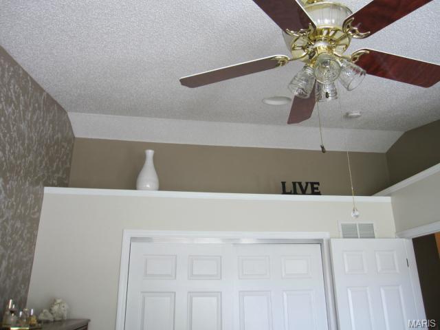 22 Christine Dr, O'fallon, MO 63366 photo 60