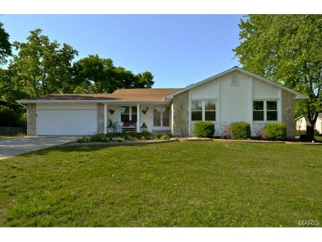 144 Cedar Crest Ct, Weldon Spring, MO 63304 photo 1