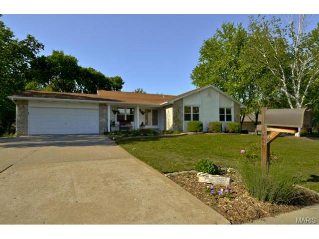 144 Cedar Crest Ct, Weldon Spring, MO 63304 photo 3