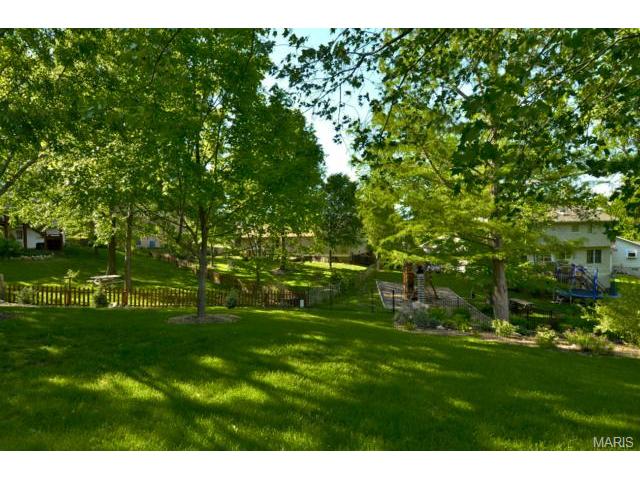144 Cedar Crest Ct, Weldon Spring, MO 63304 photo 18