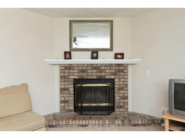 45 Royal Oaks, O'fallon, MO 63366 photo 2