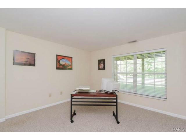 837 Dunbarton Dr, Weldon Spring, MO 63304 photo 33