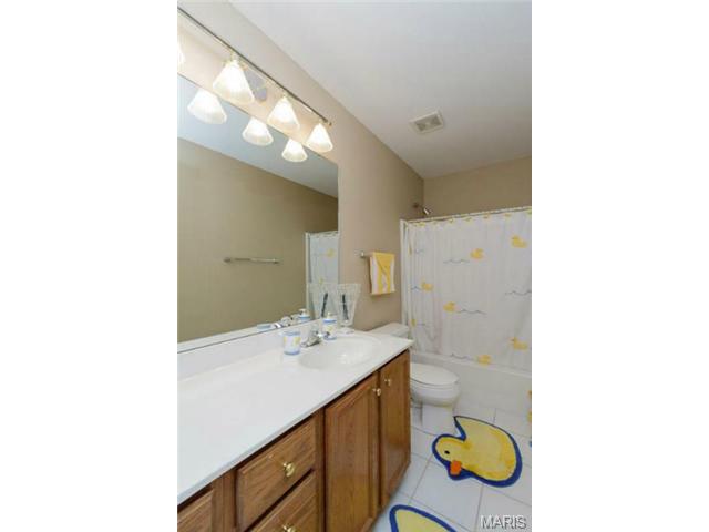 837 Dunbarton Dr, Weldon Spring, MO 63304 photo 27