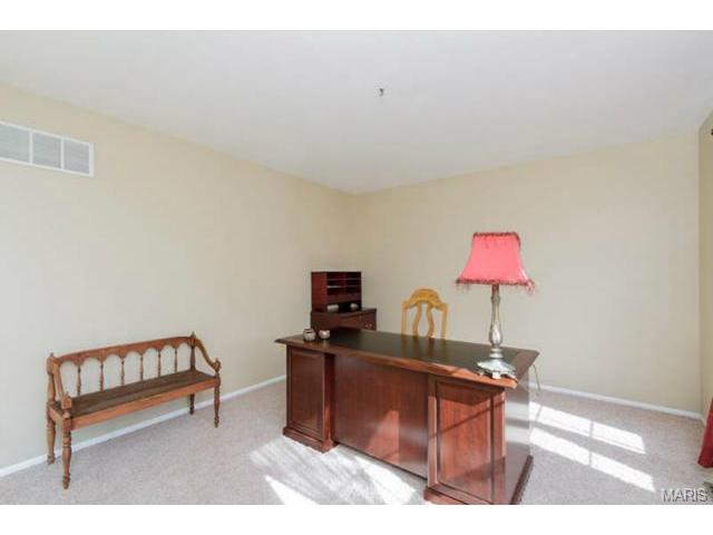 837 Dunbarton Dr, Weldon Spring, MO 63304 photo 7