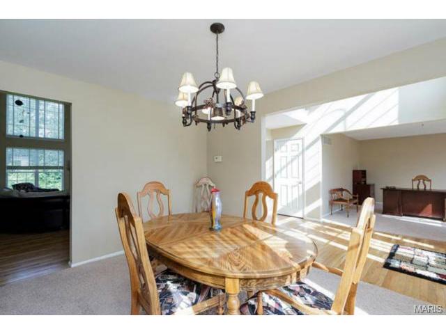 837 Dunbarton Dr, Weldon Spring, MO 63304 photo 8