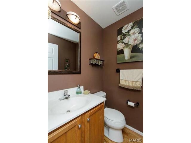 837 Dunbarton Dr, Weldon Spring, MO 63304 photo 21