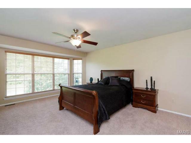 837 Dunbarton Dr, Weldon Spring, MO 63304 photo 23