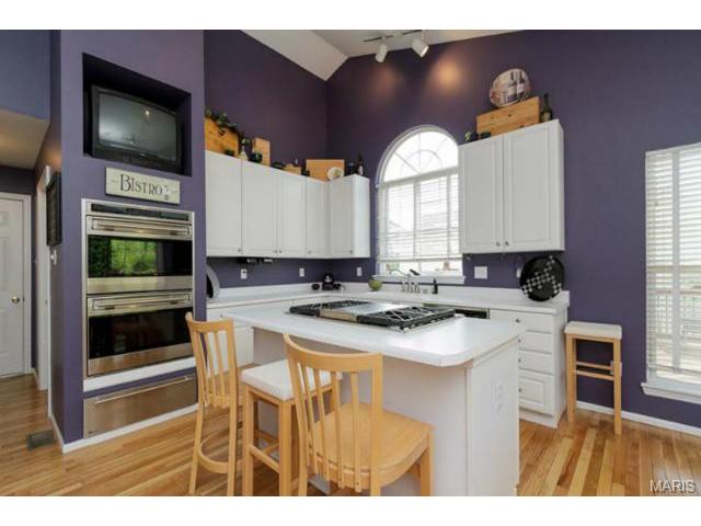 837 Dunbarton Dr, Weldon Spring, MO 63304 photo 12