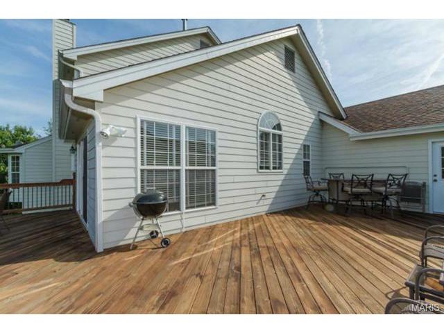 837 Dunbarton Dr, Weldon Spring, MO 63304 photo 17