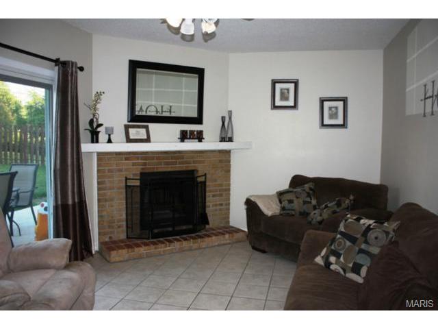 420 Westbrook Dr, O'fallon, MO 63366 photo 7