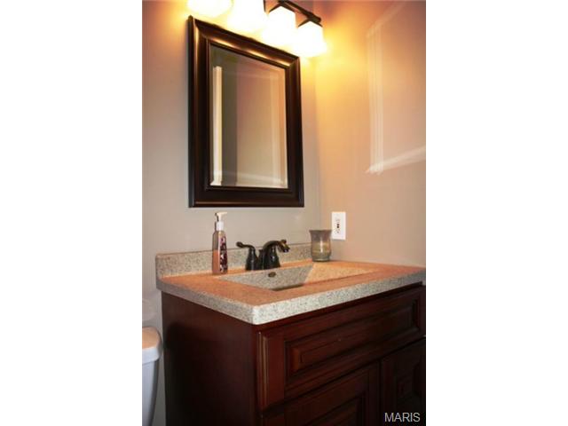 420 Westbrook Dr, O'fallon, MO 63366 photo 36