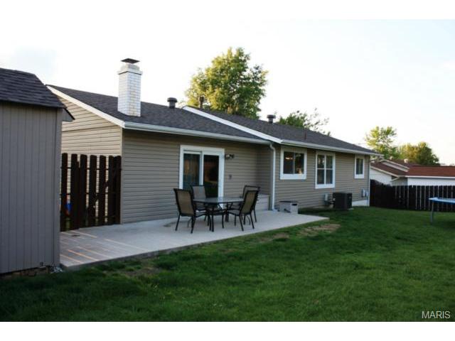 420 Westbrook Dr, O'fallon, MO 63366 photo 23
