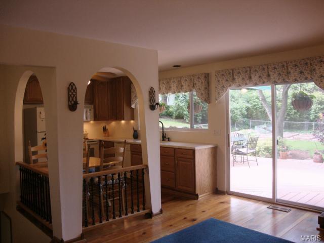 655 Running Creek Dr, Ballwin, MO 63021 photo 7