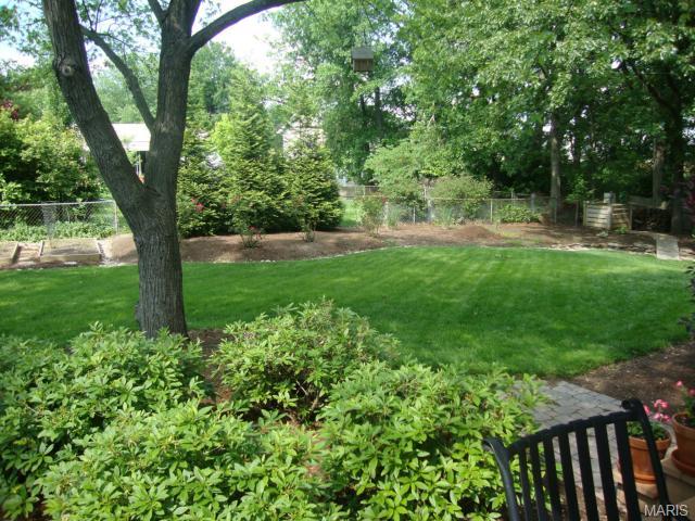 655 Running Creek Dr, Ballwin, MO 63021 photo 12
