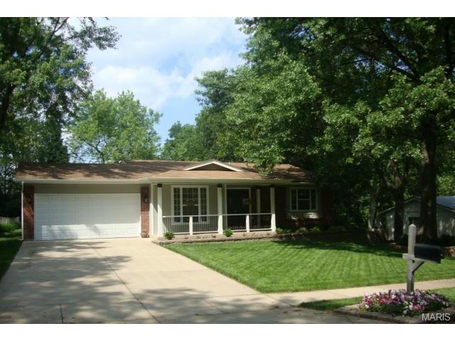 655 Running Creek Dr, Ballwin, MO 63021 photo 1