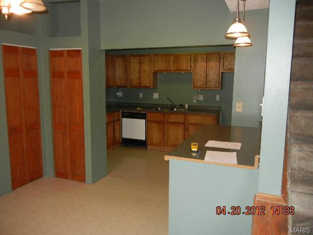 303 W 3rd St, O'fallon, MO 63366 photo 2