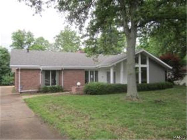 516 Iron Lantern, Ballwin, MO 63011 photo 1