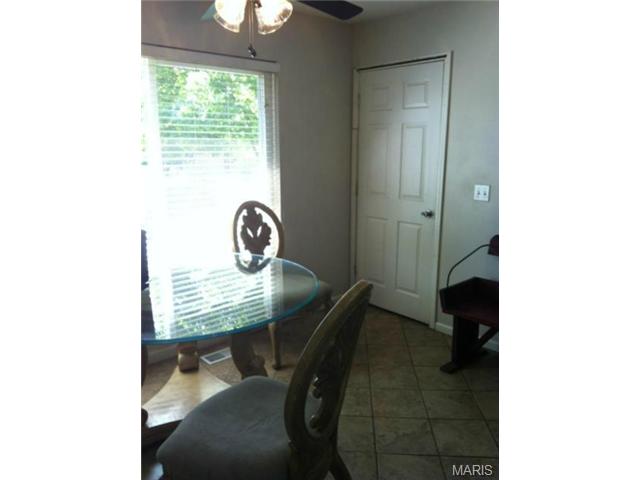 4 Reno Ct, O'fallon, MO 63368 photo 6