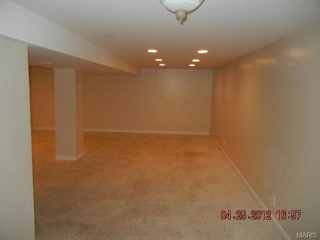 211 Bermuda Dr, O'fallon, MO 63366 photo 10