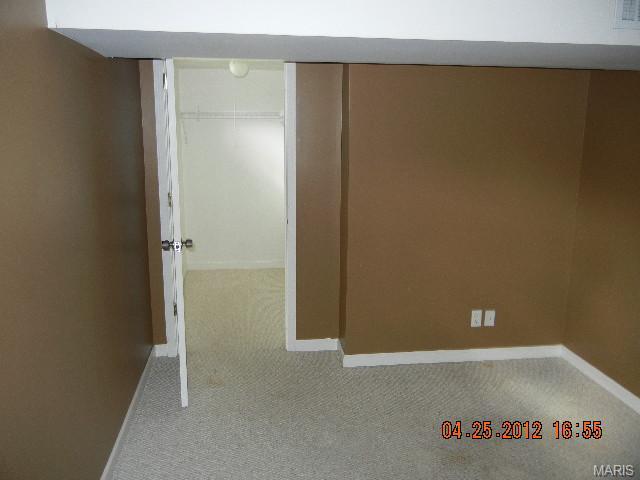 211 Bermuda Dr, O'fallon, MO 63366 photo 9