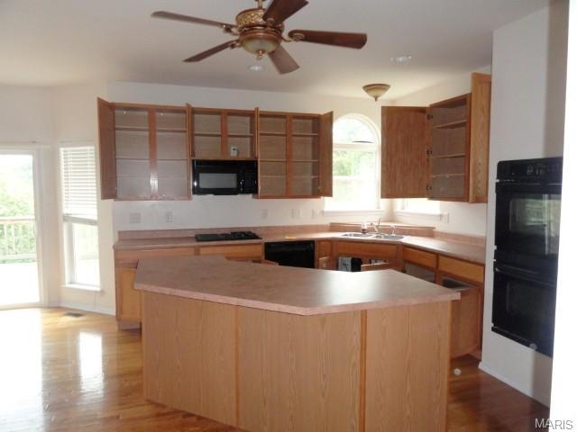 1348 Kiefer Blfs, Ballwin, MO 63021 photo 3