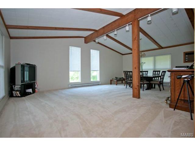 5216 Independence Rd, Weldon Spring, MO 63304 photo 2