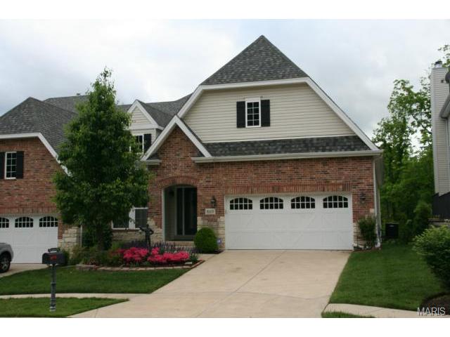 869 Kingsgate Dr, O'fallon, MO 63368 photo 1