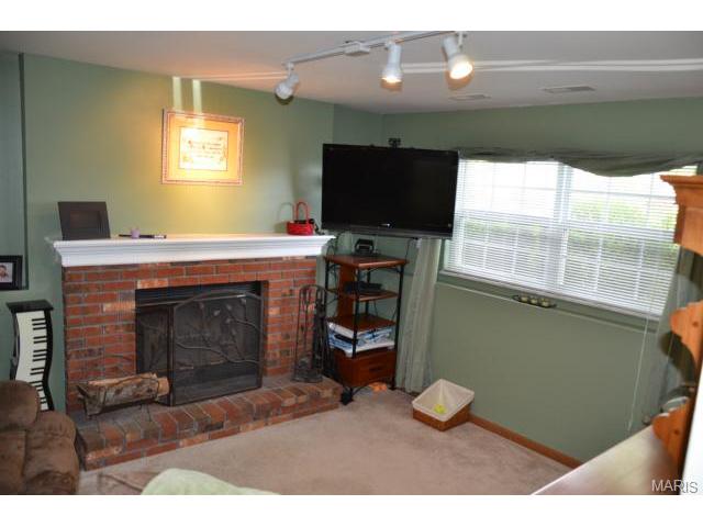 807 Lakeside Mnr, O'fallon, MO 63366 photo 14