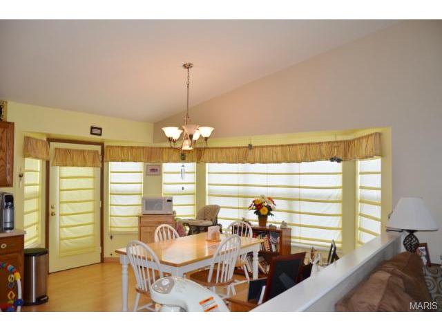 807 Lakeside Mnr, O'fallon, MO 63366 photo 7
