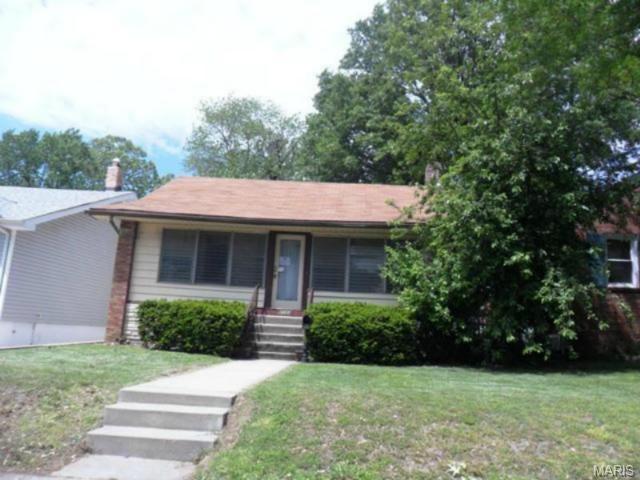6933 Sharp Ave, Saint Louis, MO 63116 photo 1