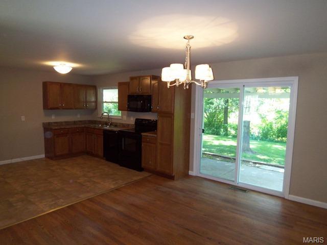 204 Bermuda Dr, O'fallon, MO 63366 photo 5