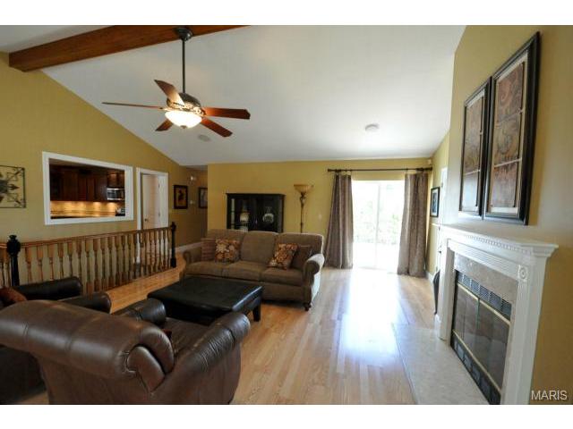 16 Snowbird Ct, O'fallon, MO 63366 photo 3