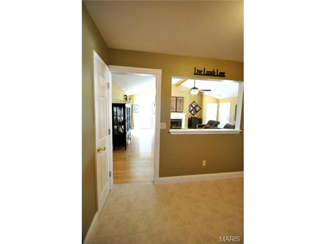 16 Snowbird Ct, O'fallon, MO 63366 photo 11