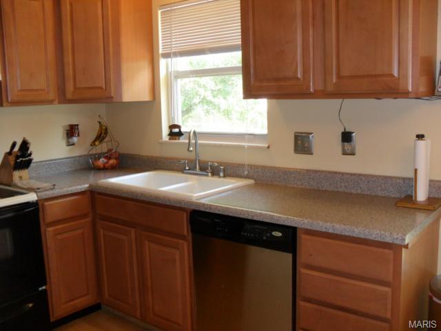 525 Sunward, O'fallon, MO 63368 photo 12