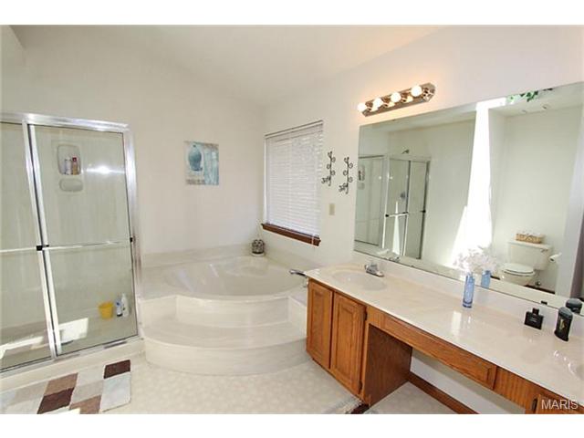7350 The Cedars Dr, O'fallon, MO 63368 photo 14