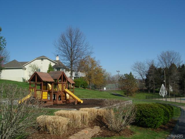 7350 The Cedars Dr, O'fallon, MO 63368 photo 27
