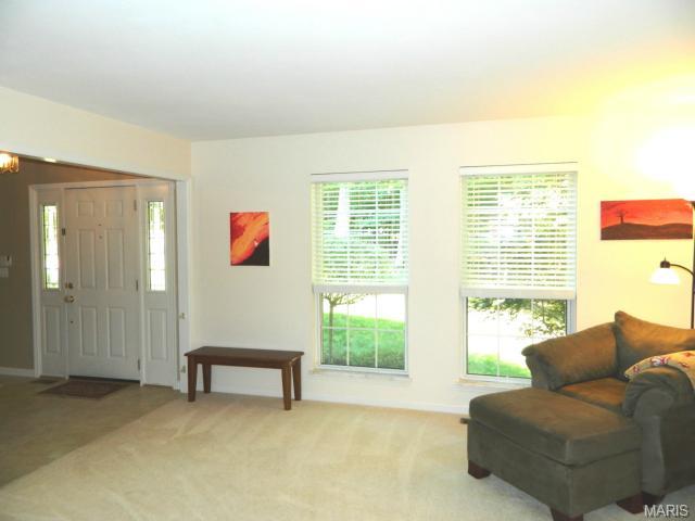 4 Greenview Dr, Defiance, MO 63341 photo 9