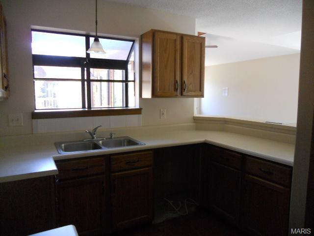 1709 Hemingway Ln, Weldon Spring, MO 63304 photo 17