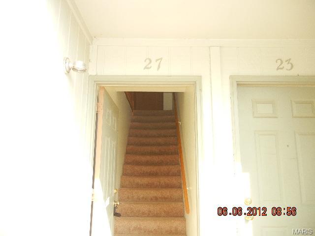 27 Megans Ct, O'fallon, MO 63366 photo 3