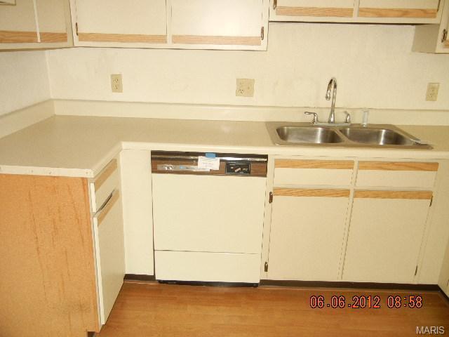 27 Megans Ct, O'fallon, MO 63366 photo 5